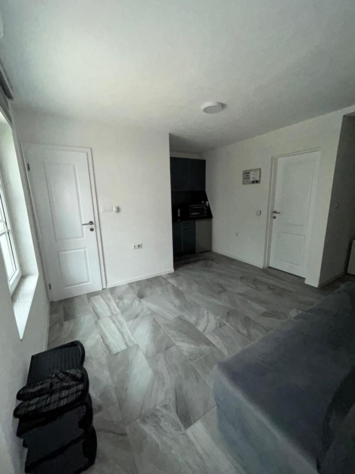 Apartment Jasko 1 *